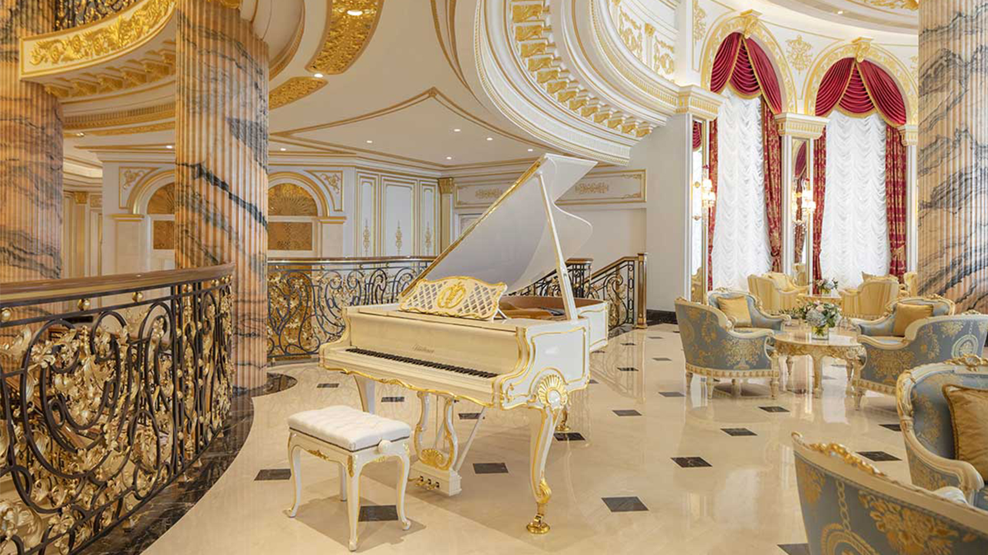 Tuyệt tác của Blüthner được đặt trong không gian hoàng gia lộng lẫy bậc nhất Dubai